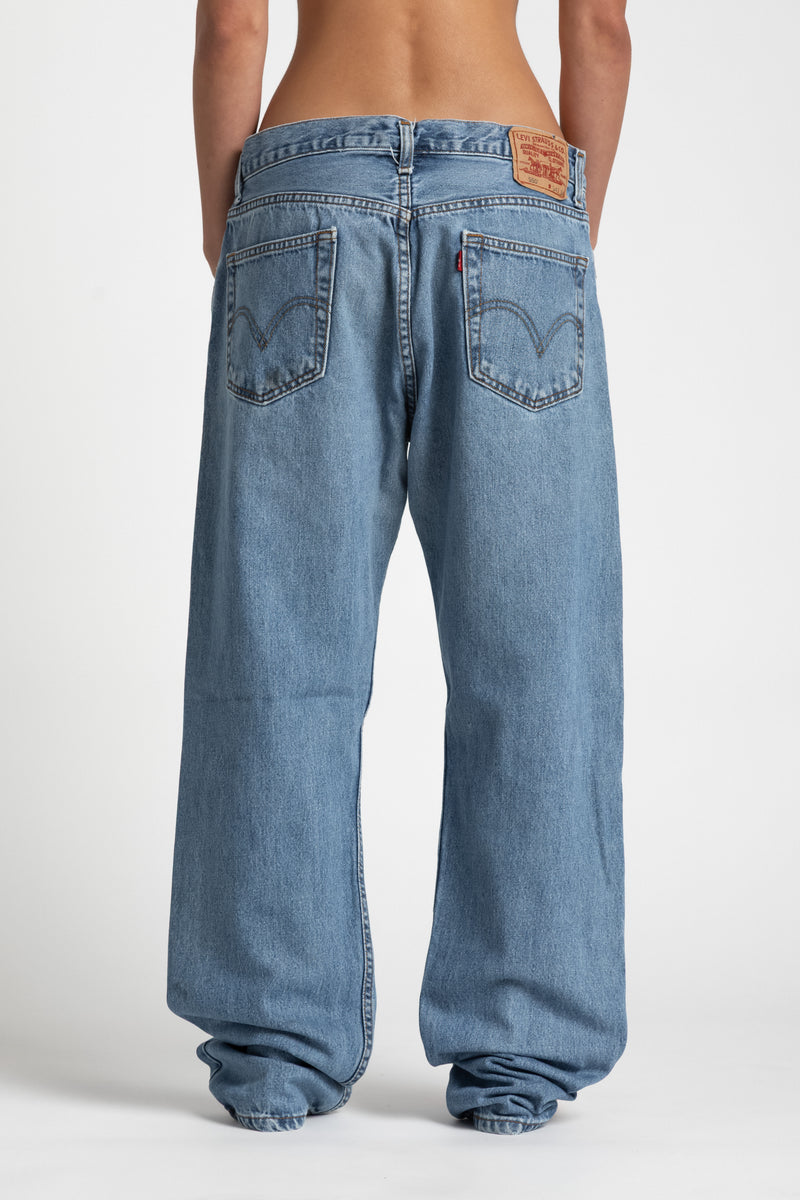 550 VINTAGE LEVI'S | SIZE 31 – DENIM BY ORLEE