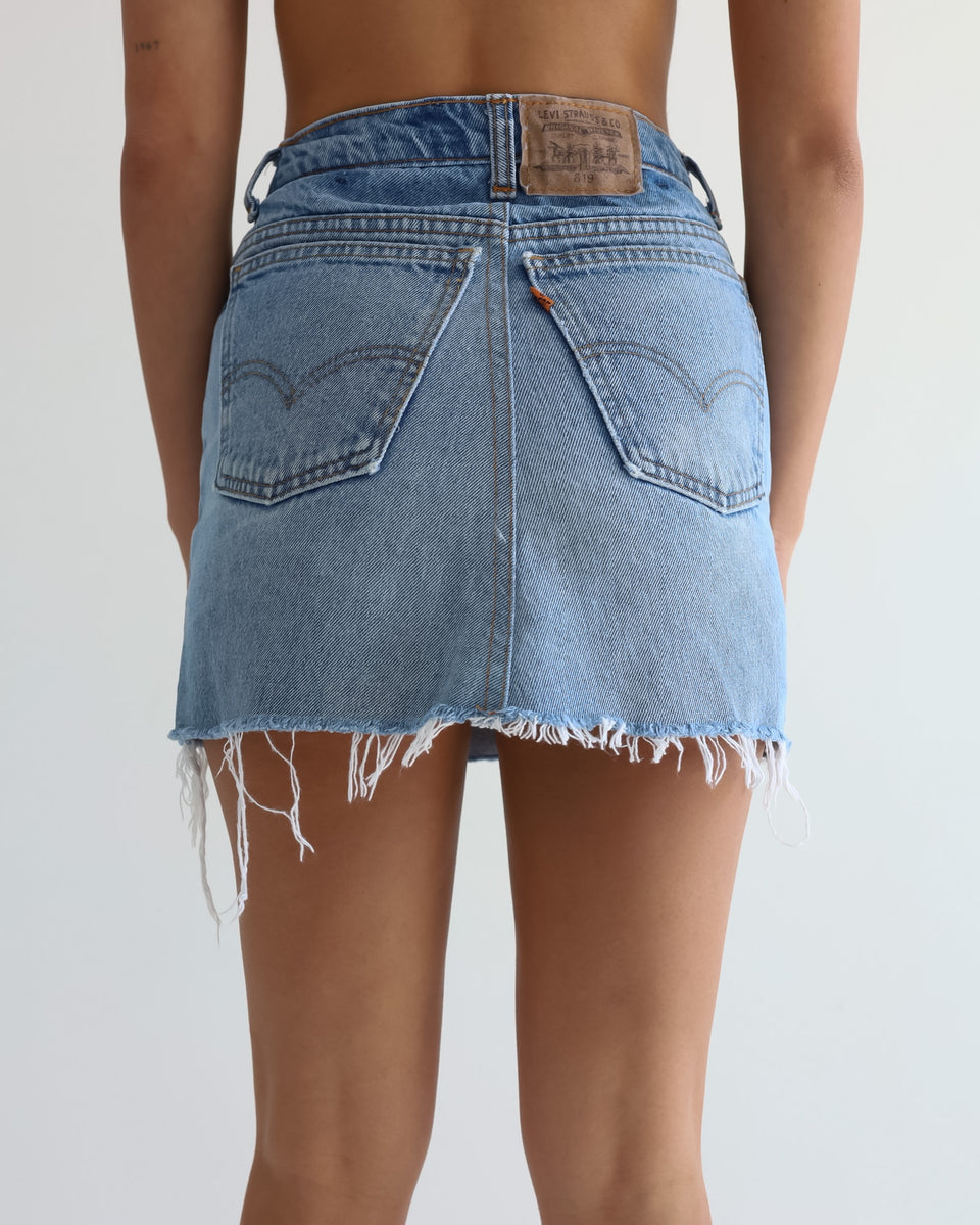 819 VINTAGE LEVI'S SKIRT | SIZE 24 – DENIM BY ORLEE