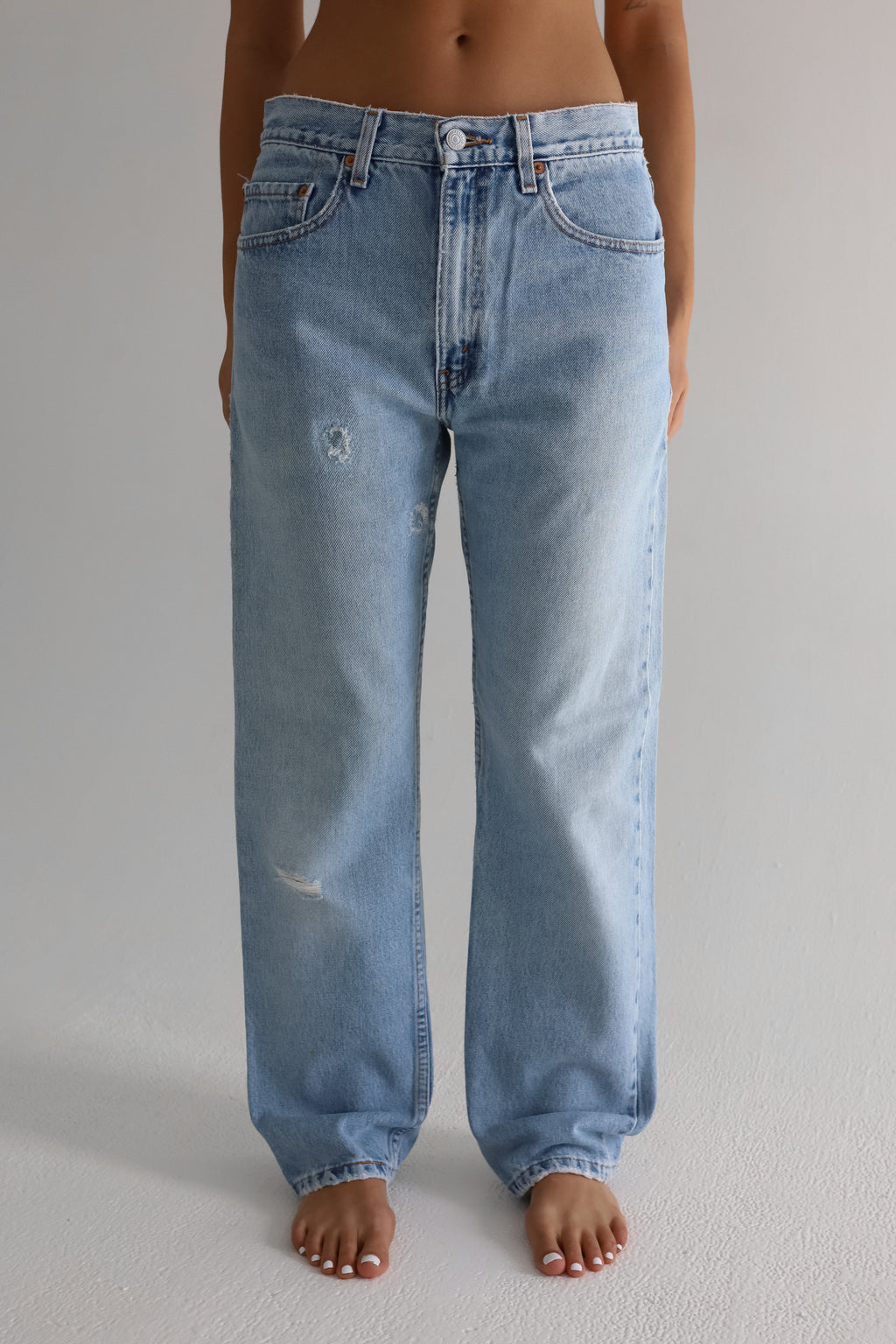 VINTAGE LEVI'S | SIZE 28