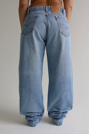 560 VINTAGE LEVI'S | SIZE 33