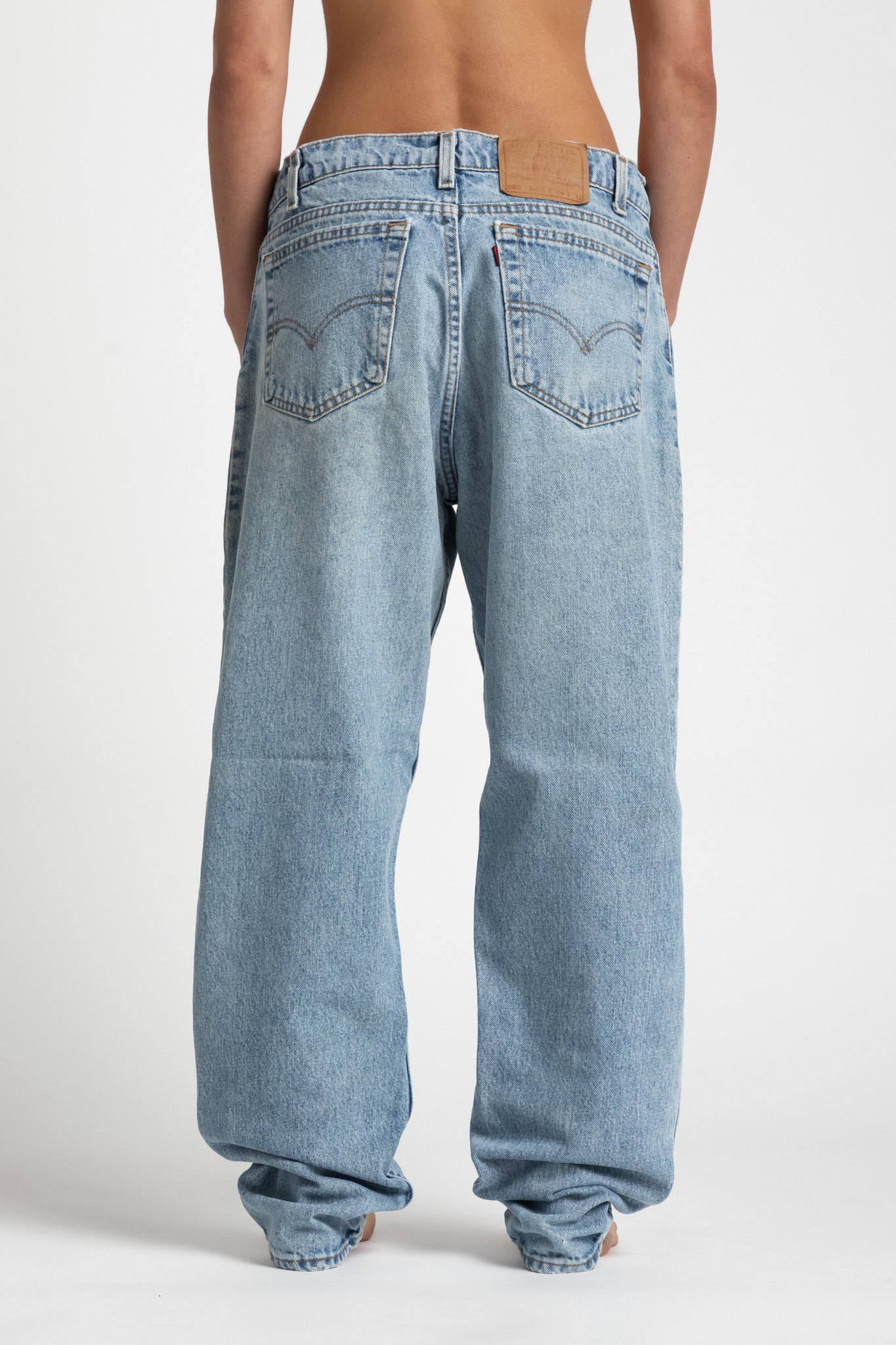 550 VINTAGE LEVI'S | SIZE 31 – DENIM BY ORLEE