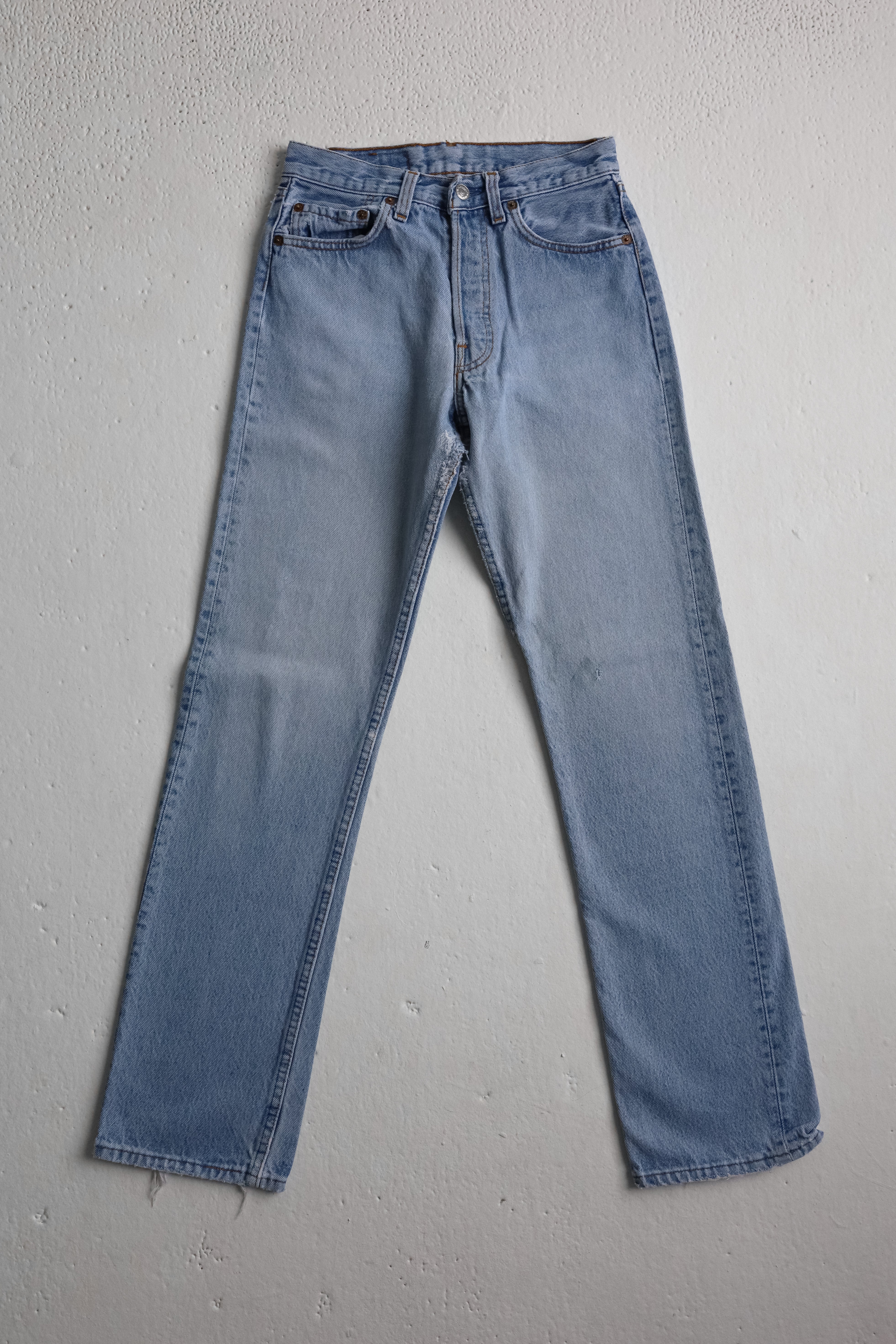 980BDC81-1A0D-4666-BEC8-