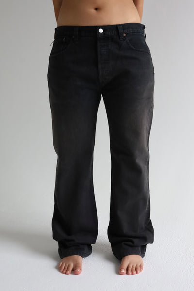 501 VINTAGE LEVI'S | SIZE 36 – DENIM BY ORLEE