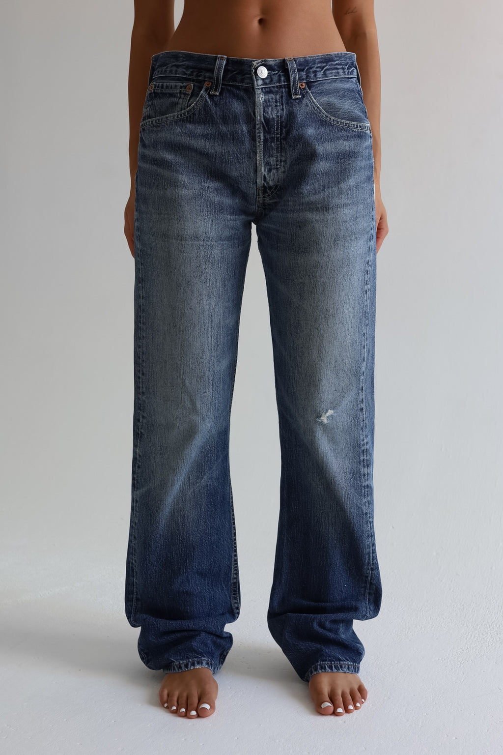 501 VINTAGE LEVI'S | SIZE 28