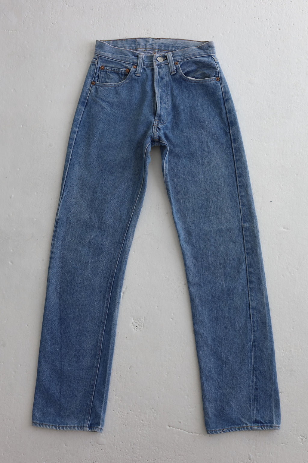501 VINTAGE LEVI'S [REDLINE] | SIZE 23