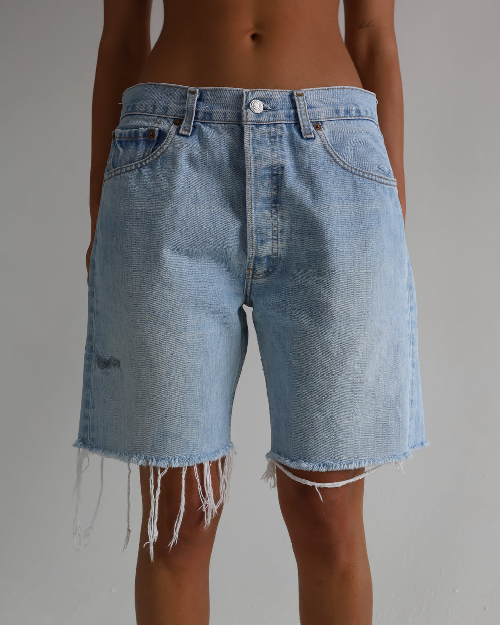 501 VINTAGE LEVI’S | SIZE 28