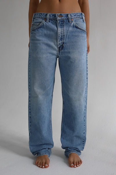 555 VINTAGE LEVI'S | SIZE 31 – DENIM BY ORLEE