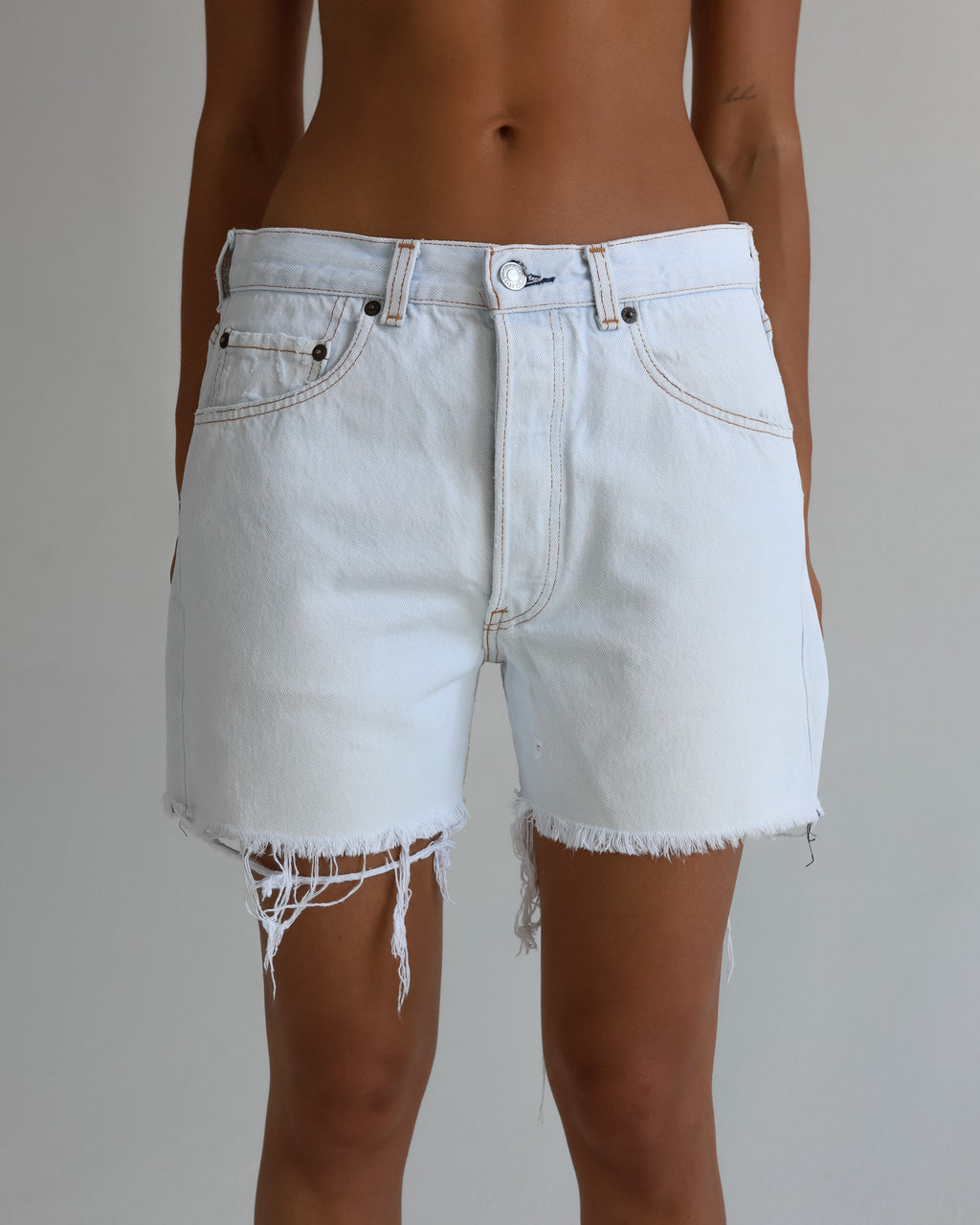 501 VINTAGE LEVI’S | SIZE 28