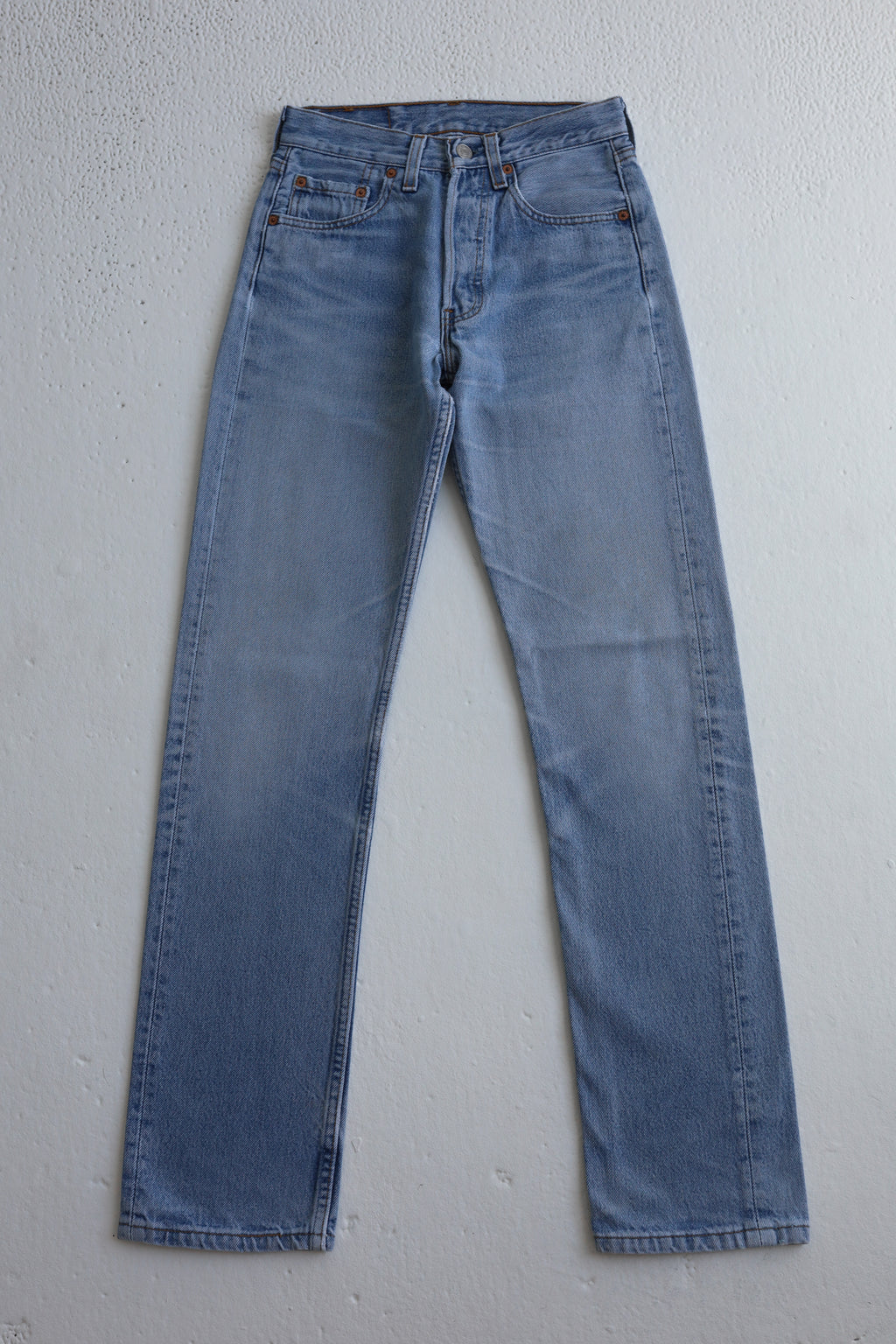501 VINTAGE LEVI'S | SIZE 23